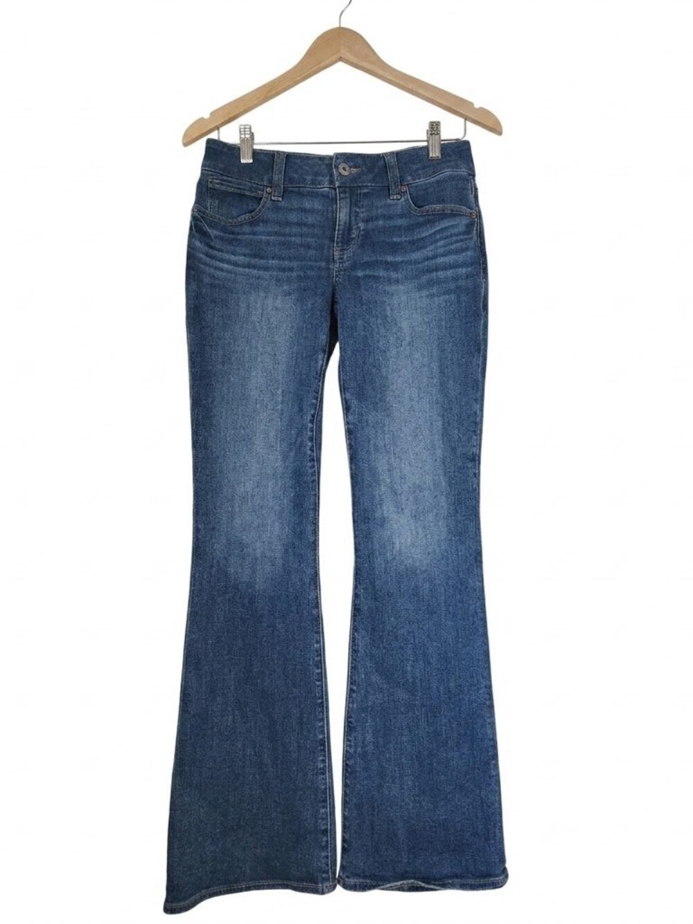 American Eagle Curvy Kick Boot Jeans in a beautiful Medium Wash 2 short